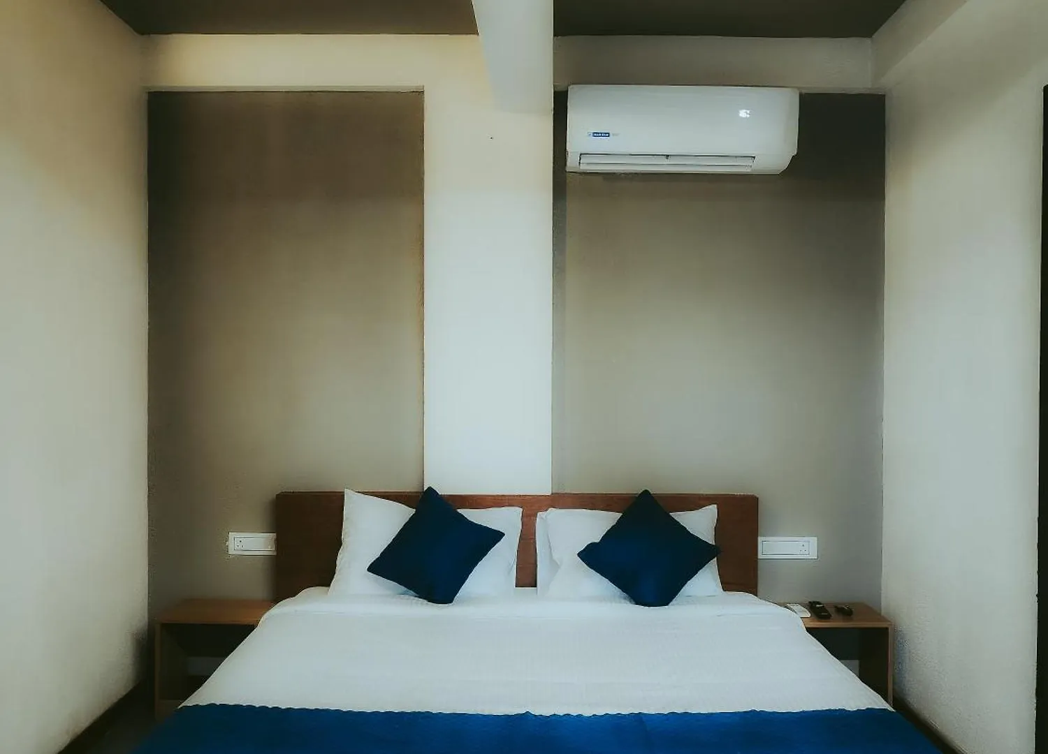 Kv Residency Apartment Kozhikode